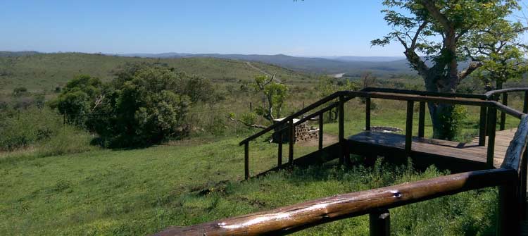 Masinda-Lodge-Hluhluwe-Umfolozi-Game-Reserve-South-Africa-View-from-Lodge-Cropped